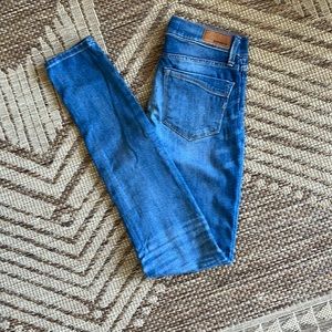 Express Mid rise stretch legging jeans